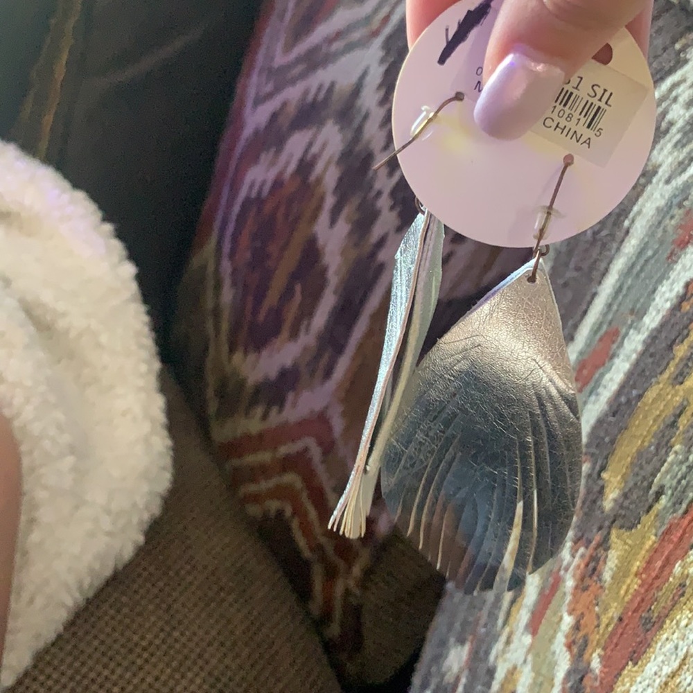 Silver earrings - Picture 4 of 4